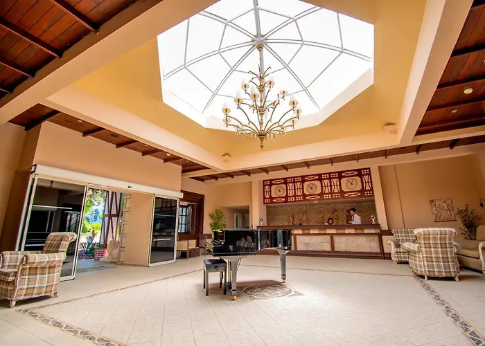 Курортный комплекс Historical Museum 2*