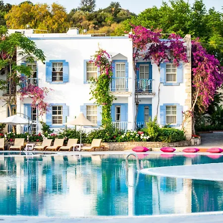 Complex Historical Museum 2*