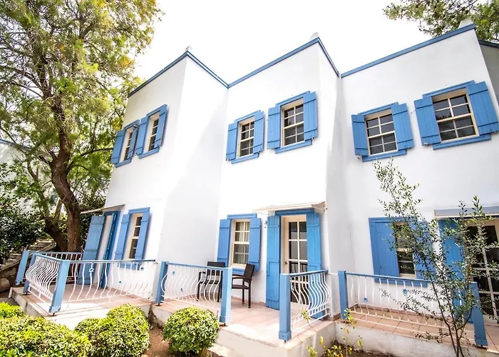 منتجع Historical Museum 2*