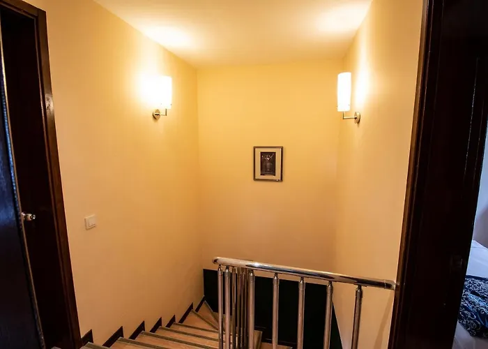 אתר נופש Historical Museum 2*